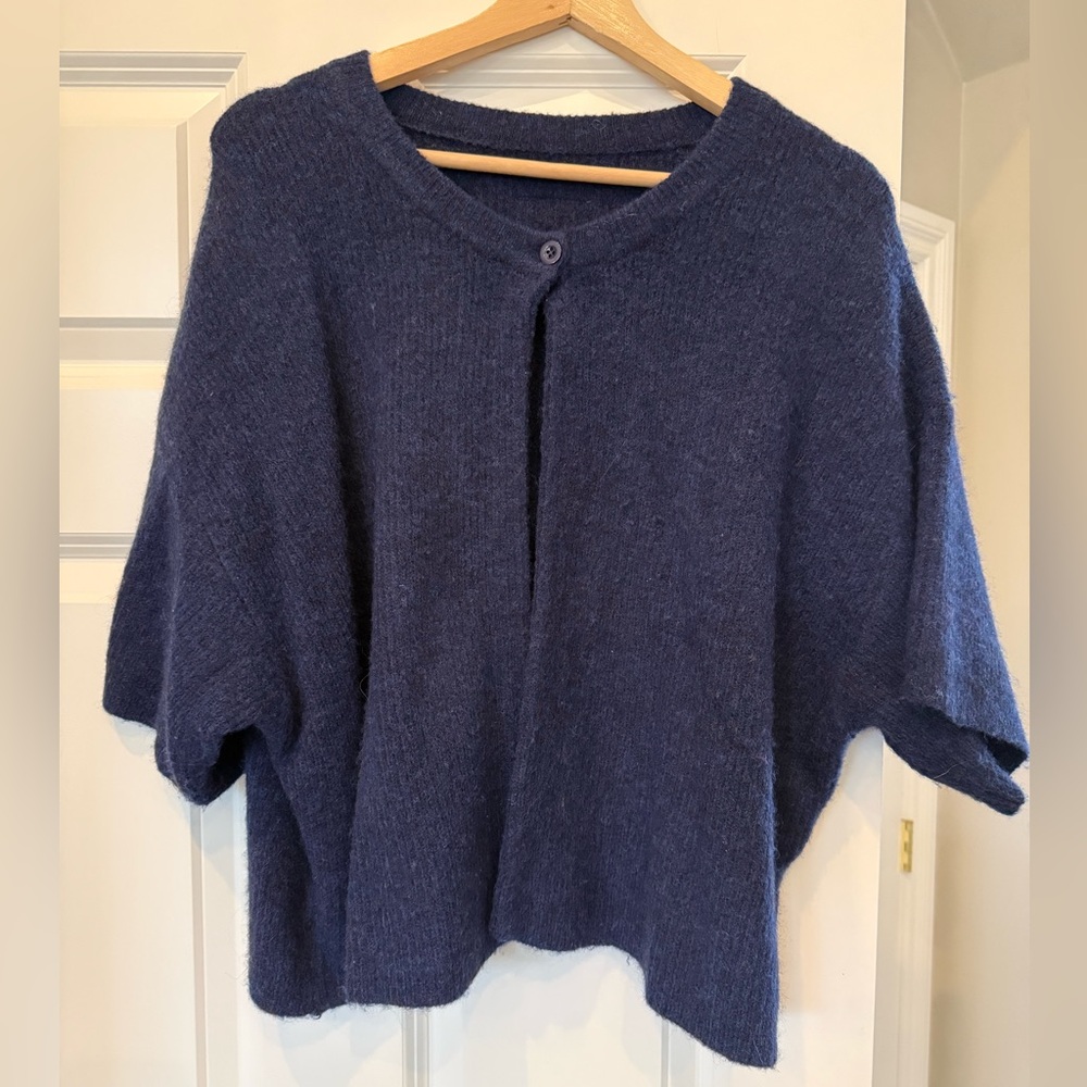 Daily Drills Short Sleeve One button Cardigan